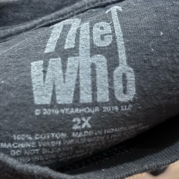 The WHO Moving On 2019 North American Concert Tour T-Shirt Size XL - Picture 5 of 5